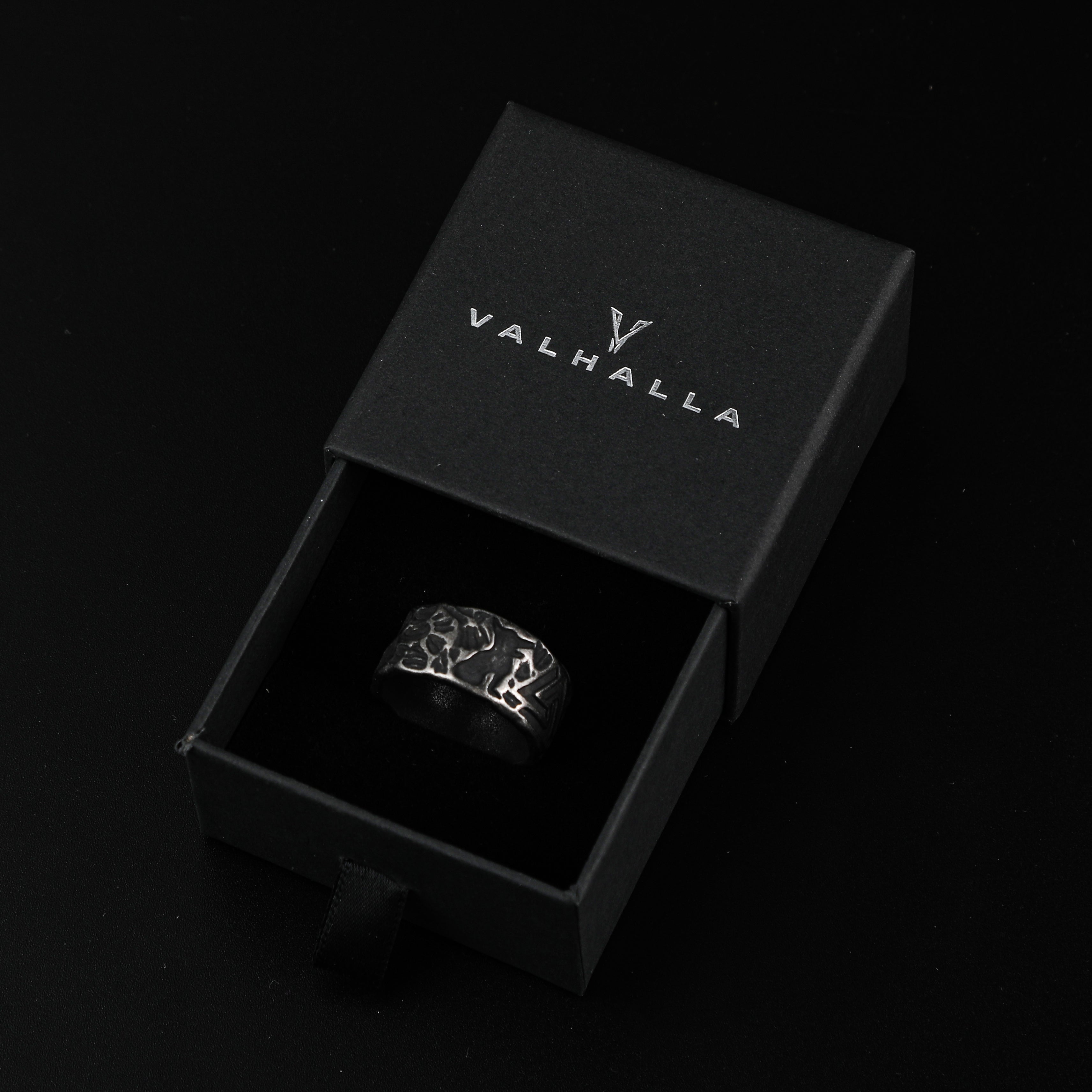 Vintage Runes Stainless Steel Viking Ring – Valhalla Fallen